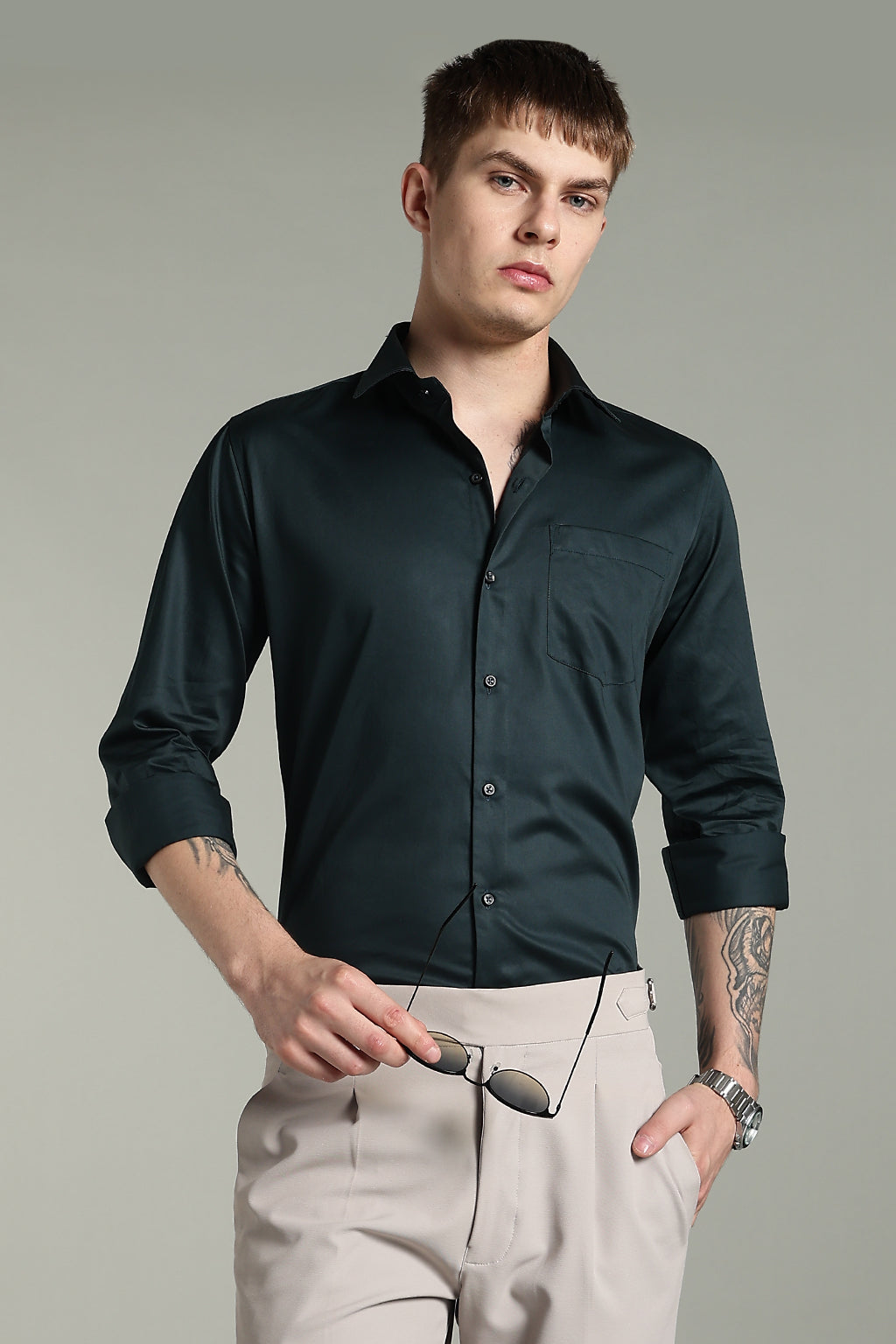 Wrinkle Free Bottle Green Solid Cotton Shirt