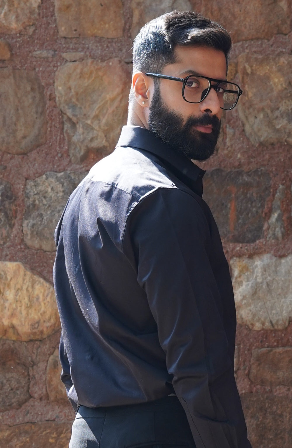 Black Wrinkle Free Shirt